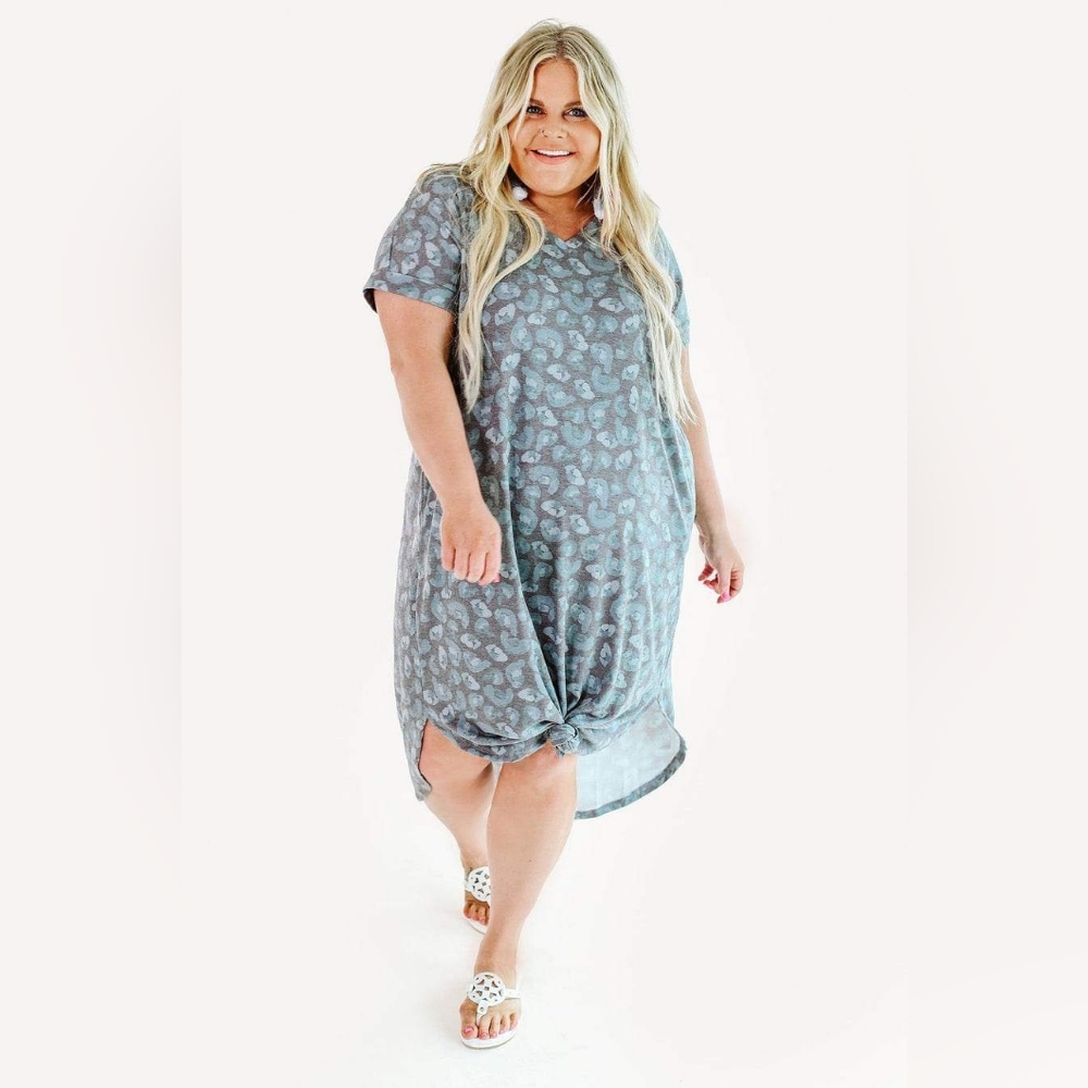 GLITZY GIRL 6X maxi blue leopard dress